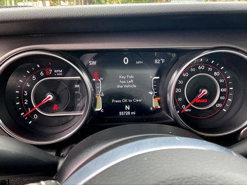 Used 2019 Jeep Wrangler Rubicon AWD/4WD image 12
