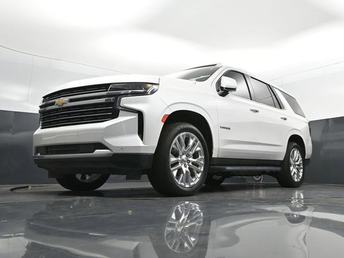 Used 2022 Chevrolet Tahoe LT w/ LT Signature Package AWD/4WD image 40