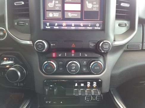 Used 2019 RAM 1500 Big Horn image 65