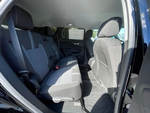 New 2025 Chevrolet Blazer LT w/ Convenience Package image 24