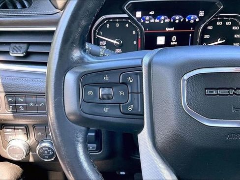 Certified 2021 GMC Yukon Denali w/ Denali Ultimate Package AWD/4WD image 20