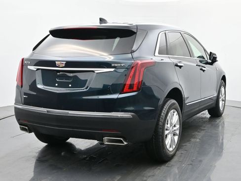 New 2026 Cadillac XT5 Luxury image 5