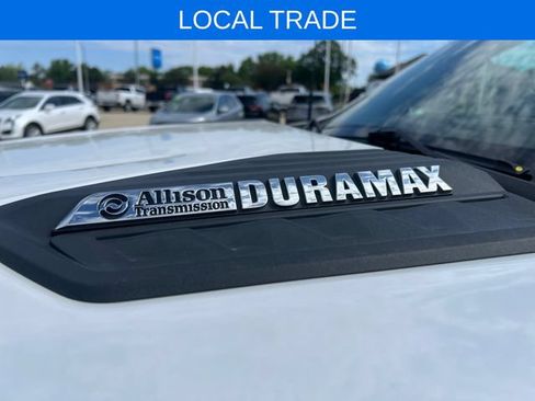 Used 2022 Chevrolet Silverado 2500 LTZ w/ LTZ Plus Package AWD/4WD image 41