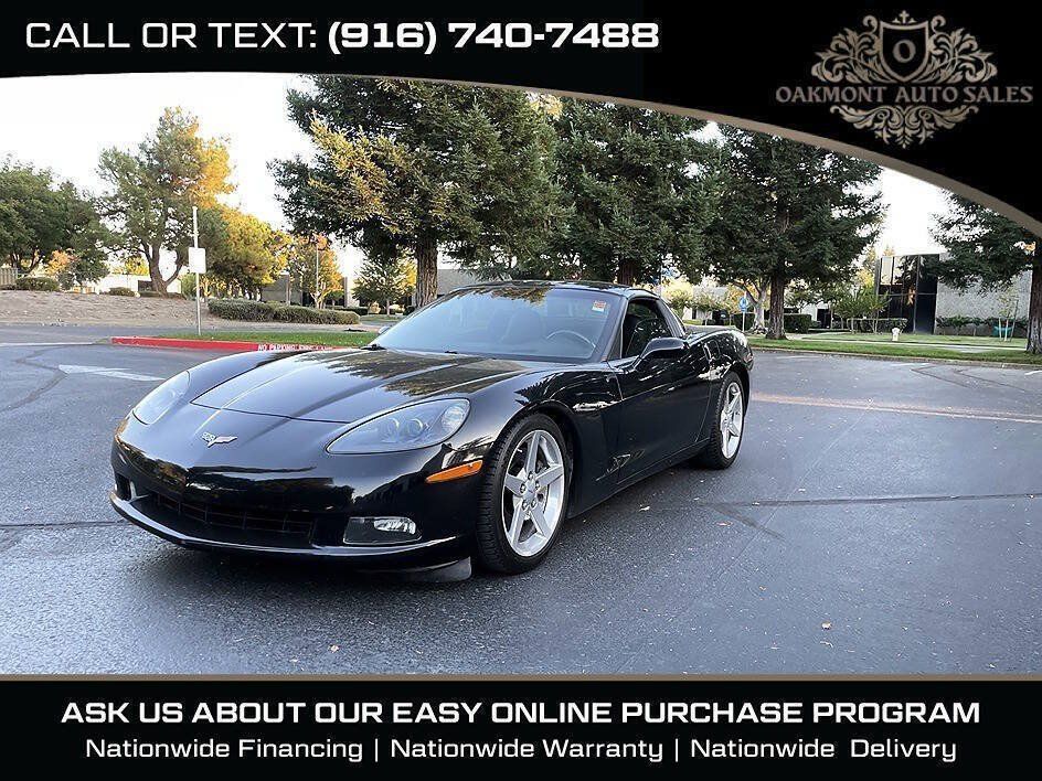 Used 2005 Chevrolet Corvette Coupe w/ Preferred Equipment Group RWD image 3