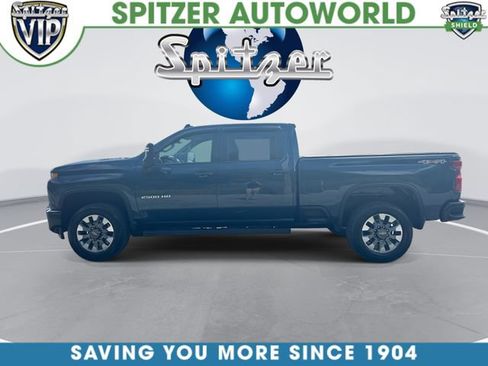 Used 2019 Chevrolet Silverado 1500 Custom Trail Boss w/ Custom Convenience Package AWD/4WD image 6