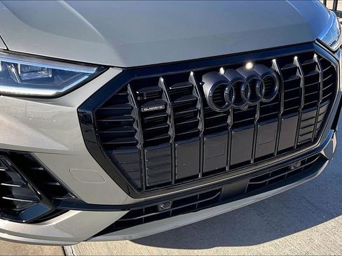 Used 2023 Audi Q3 2.0T Premium Plus image 35