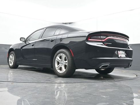 Used 2022 Dodge Charger SXT w/ Cold Weather Package image 48
