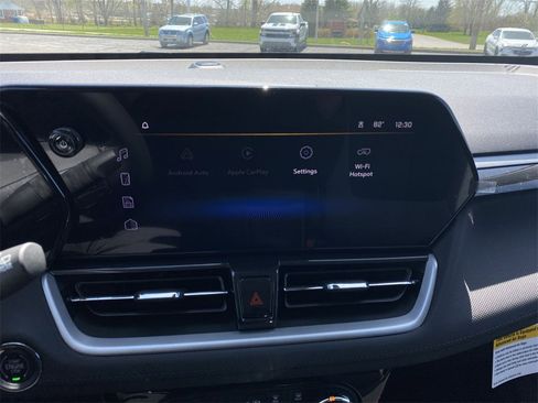 New 2025 Chevrolet TrailBlazer LT w/ LPO, Blackout Package image 18