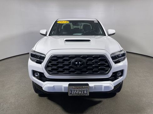 Certified 2023 Toyota Tacoma TRD Sport w/ Black Out Package (TMS) AWD/4WD image 8