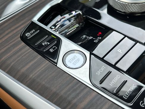 New 2026 BMW X5 xDrive50e w/ Executive Package image 20