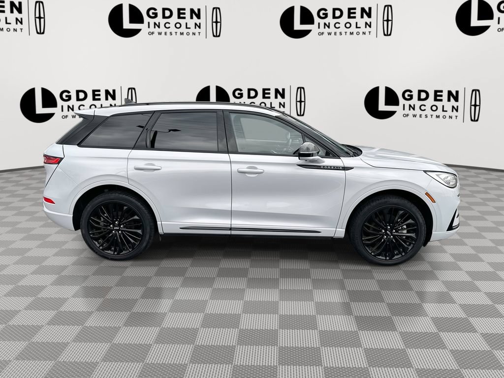 Certified 2025 Lincoln Corsair Grand Touring w/ Equipment Group 301A AWD/4WD image 9