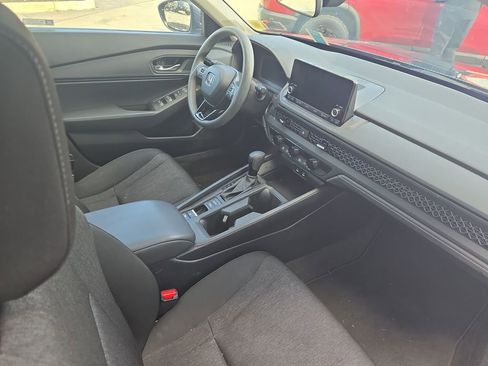 Certified 2023 Honda Accord EX image 26