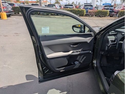 New 2026 Lexus UX 300h AWD image 13