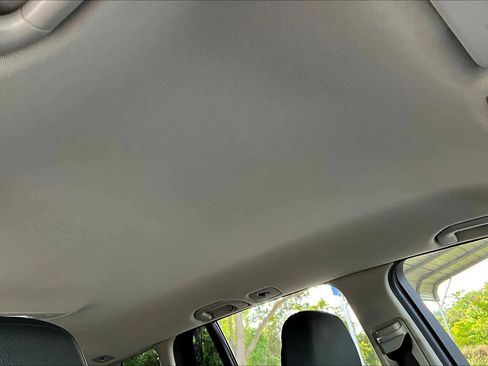 Used 2013 Mercedes-Benz GLK 350 4MATIC image 13