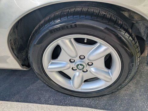 Used 1998 Jaguar XK8 Convertible image 16