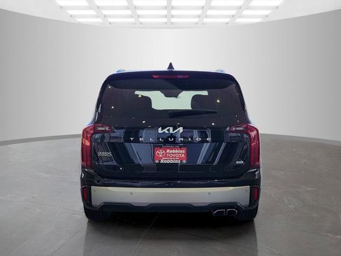 Used 2023 Kia Telluride S image 6