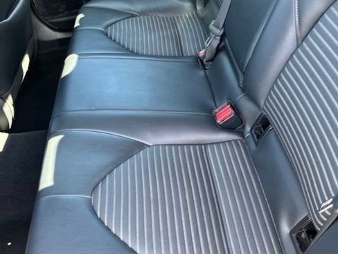 Used 2023 Toyota Camry SE FWD image 10
