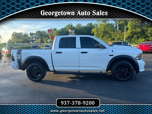 Used 2015 RAM 1500 Express AWD/4WD image 1