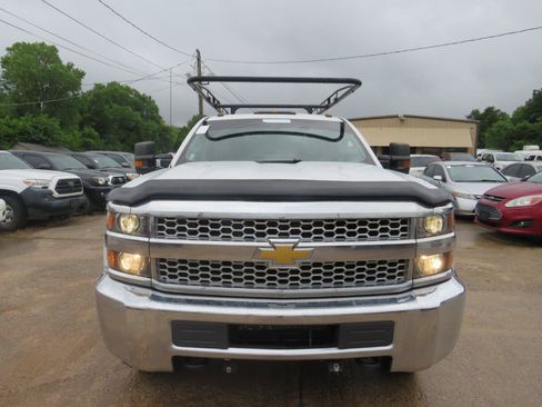 Used 2019 Chevrolet Silverado 3500 W/T w/ WT Convenience Package AWD/4WD image 2