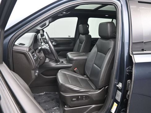 Used 2021 Chevrolet Tahoe Z71 w/ Z71 Signature Package AWD/4WD image 21