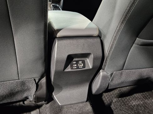 Used 2024 Subaru Crosstrek 2.5i Wilderness image 37