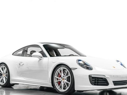 Used 2019 Porsche 911 GT3 RS image 35
