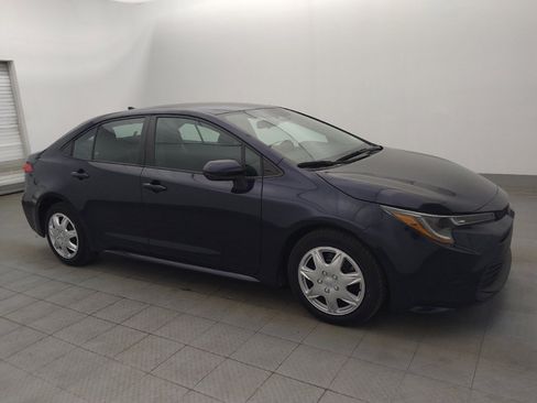 Used 2023 Toyota Corolla LE FWD image 11