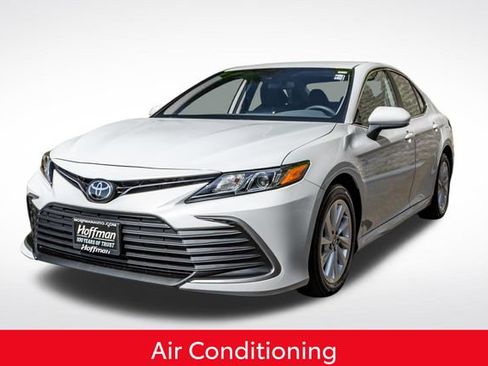 Certified 2024 Toyota Camry LE FWD image 12