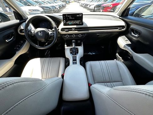 Used 2024 Honda HR-V EX-L image 16