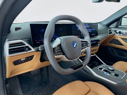 Certified 2025 BMW i4 eDrive40 w/ M Sport Package RWD image 9