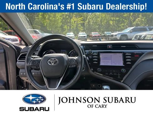 Used 2019 Toyota Camry SE w/ Convenience Package FWD image 7