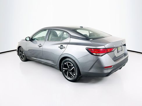Used 2024 Nissan Sentra SV image 5