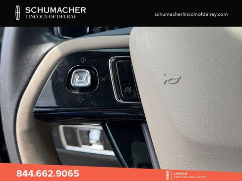 Used 2021 Lincoln Corsair FWD w/ Premium Package image 24