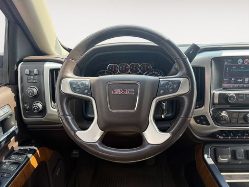 Used 2018 GMC Sierra 1500 SLT AWD/4WD image 12