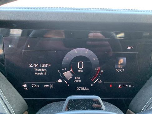 Used 2025 GMC Yukon XL Denali Ultimate image 4