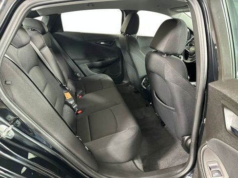Used 2023 Chevrolet Malibu LT image 27
