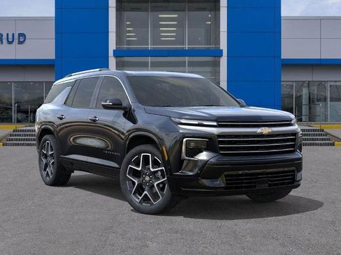 New 2026 Chevrolet Traverse High Country image 7