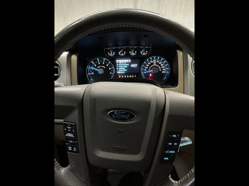 Used 2014 Ford F150 Lariat w/ Equipment Group 502A Luxury AWD/4WD image 10