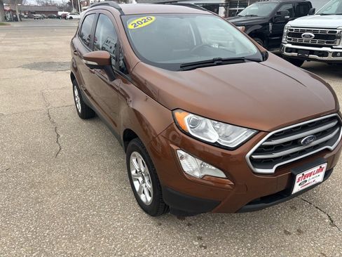 Used 2020 Ford EcoSport SE w/ SE Convenience Package image 3