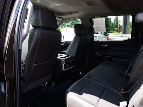 Used 2019 GMC Sierra 1500 SLT w/ SLT Premium Package AWD/4WD image 20
