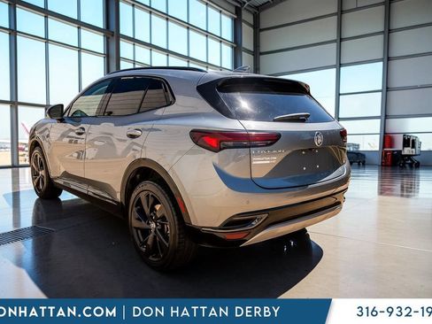 Used 2023 Buick Envision Essence w/ Sport Touring Package AWD/4WD image 28