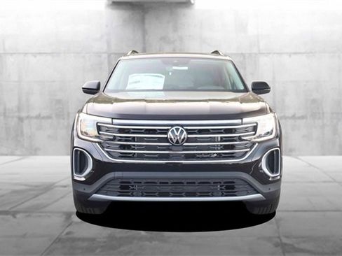 New 2026 Volkswagen Atlas SE image 4