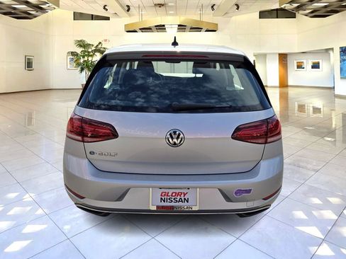 Used 2019 Volkswagen e-Golf SE w/ Driver Assistance Package image 6