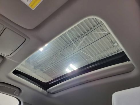 Used 2020 Honda CR-V EX image 31
