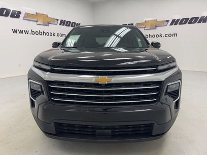 Used 2026 Chevrolet Traverse LT