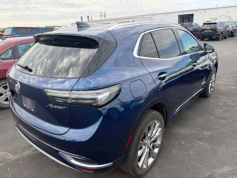 Used 2023 Buick Envision Avenir FWD image 3