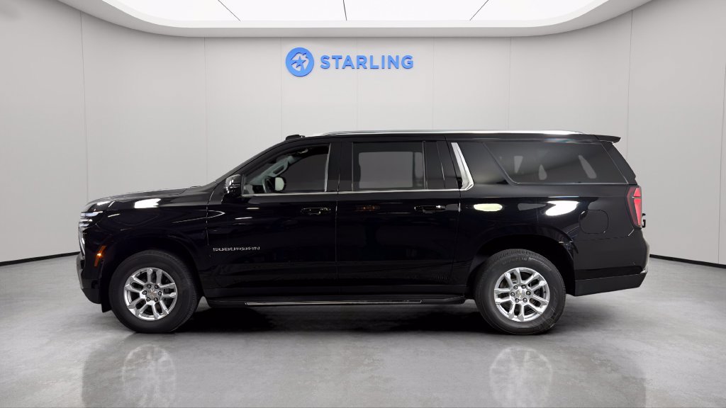 Certified 2026 Chevrolet Suburban LT w/ Comfort Package AWD/4WD image 4