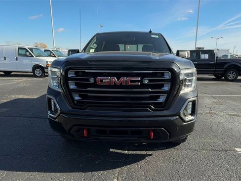 Used 2020 GMC Sierra 1500 AT4 w/ AT4 Premium Package image 3