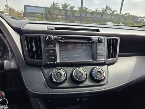 Used 2017 Toyota RAV4 LE w/ Carpet Mat Package FWD image 18