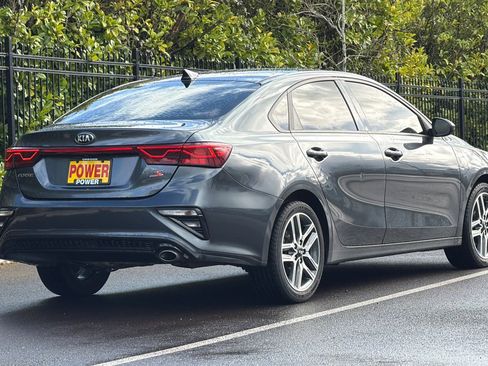 Used 2019 Kia Forte S w/ S Premium Package FWD image 4